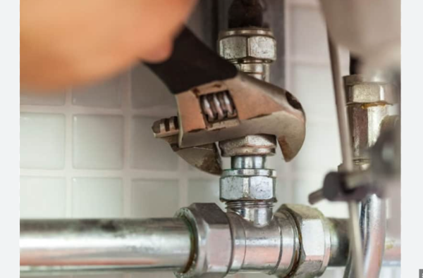 Plumber Help for Fast Leak Repairs and Routine Maintenance